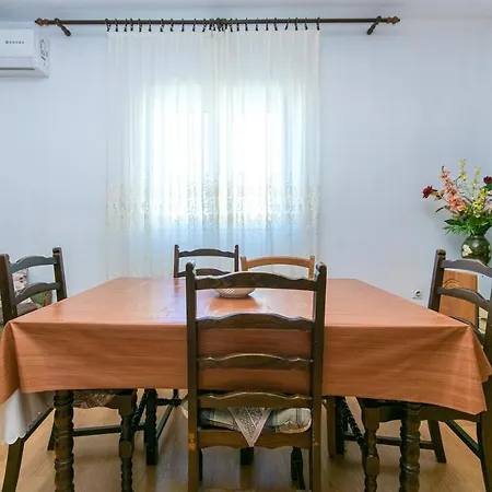 14708b Apartamento Gradac (Split-Dalmatia)